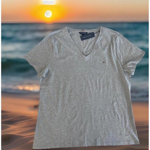 Tommy Hilfiger Tops - Tommy Hilfiger Womens V-NECK TEE/ T-SHIRT Grey SIZE XL NWT